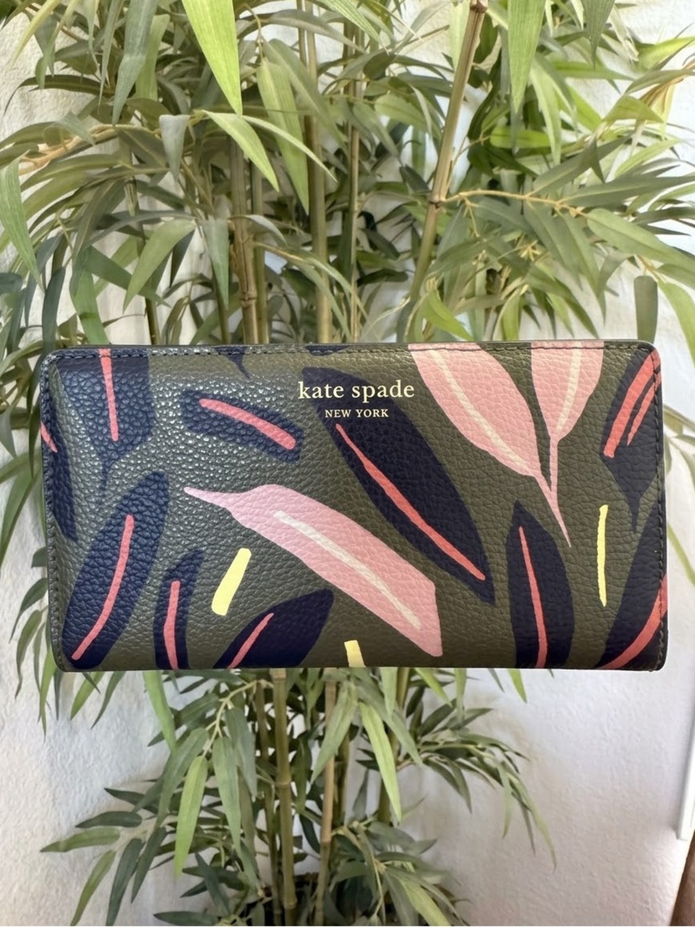 Kate Spade Eva Modern Feather Bifold Wallet